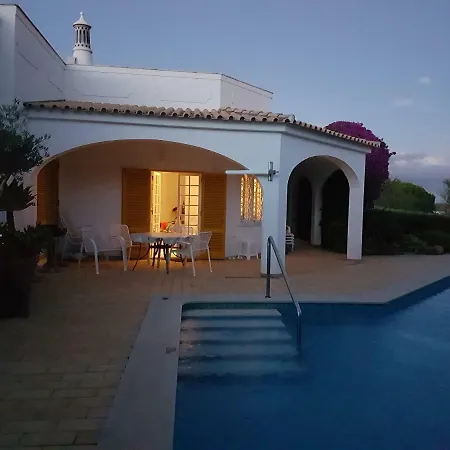 Belomonte Lot 6 Casa de Férias Chao das Donas